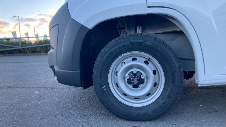 Vauxhall Movano 3500 L3 Diesel Fwd 2.2 Turbo D 140 H2 Van Prime